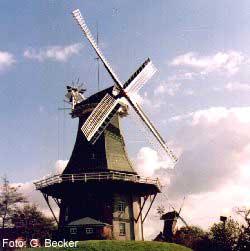 Zwillingsmhlen in Greetsiel